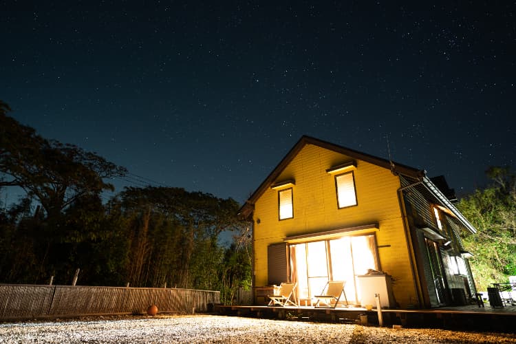 island star house, accommodation, guest house, vacation rental, oshima, izuoshima, tokyo, japan, tokyoislands, izuislands, star gazing