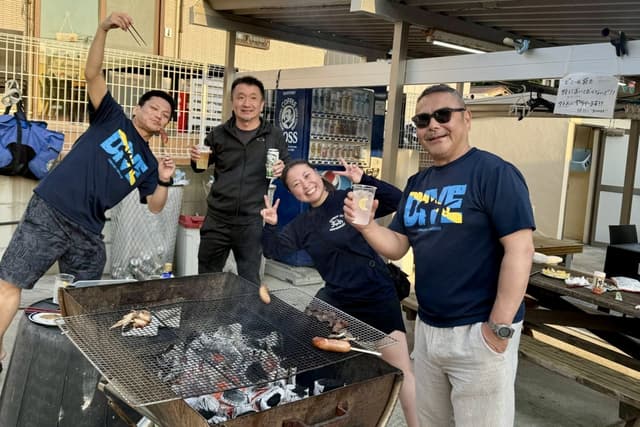 Sea Hornet D.C: Dive, Stay, and Eat – Your All-in-One Dive Shop!