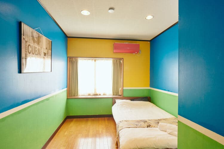 FamiliA, guesthouse, B&B, vacation home, holiday house, kozushima, tokyoislands, izuislands, tokyo, japan, guestroom, cuba