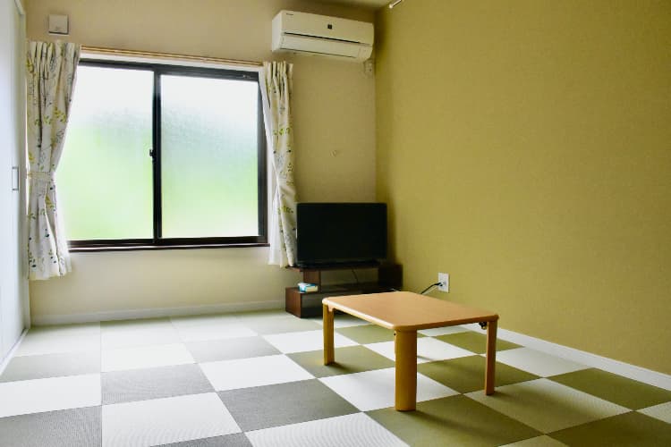 guest room, guest house yosobe, accommodation, barbeque, tent sauna, niijima, tokyo, japan, tokyoislands, izu islands