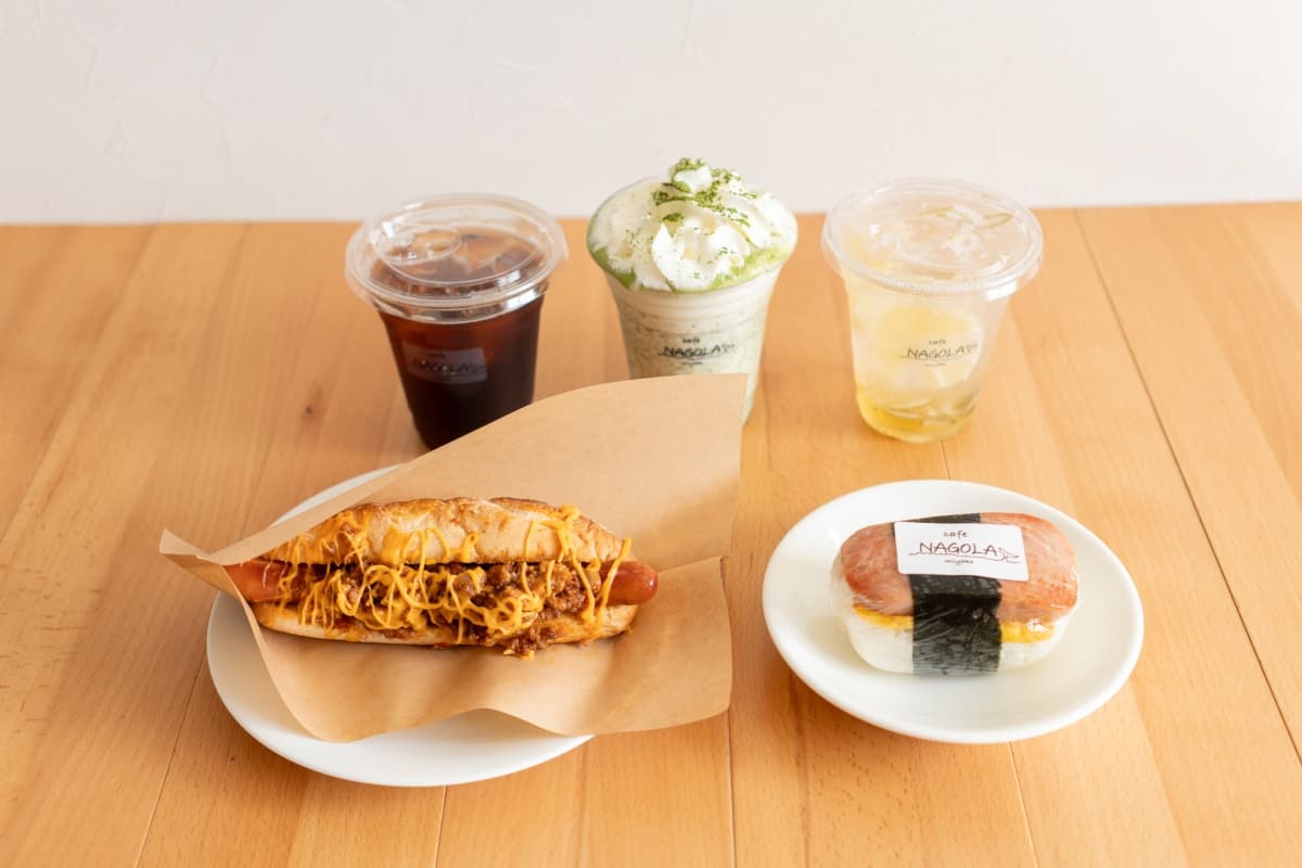 NAGOLA, miyakejima, cafe, frappe, light meals, coffee, tokyo islands, izu islands, tokyo, japan